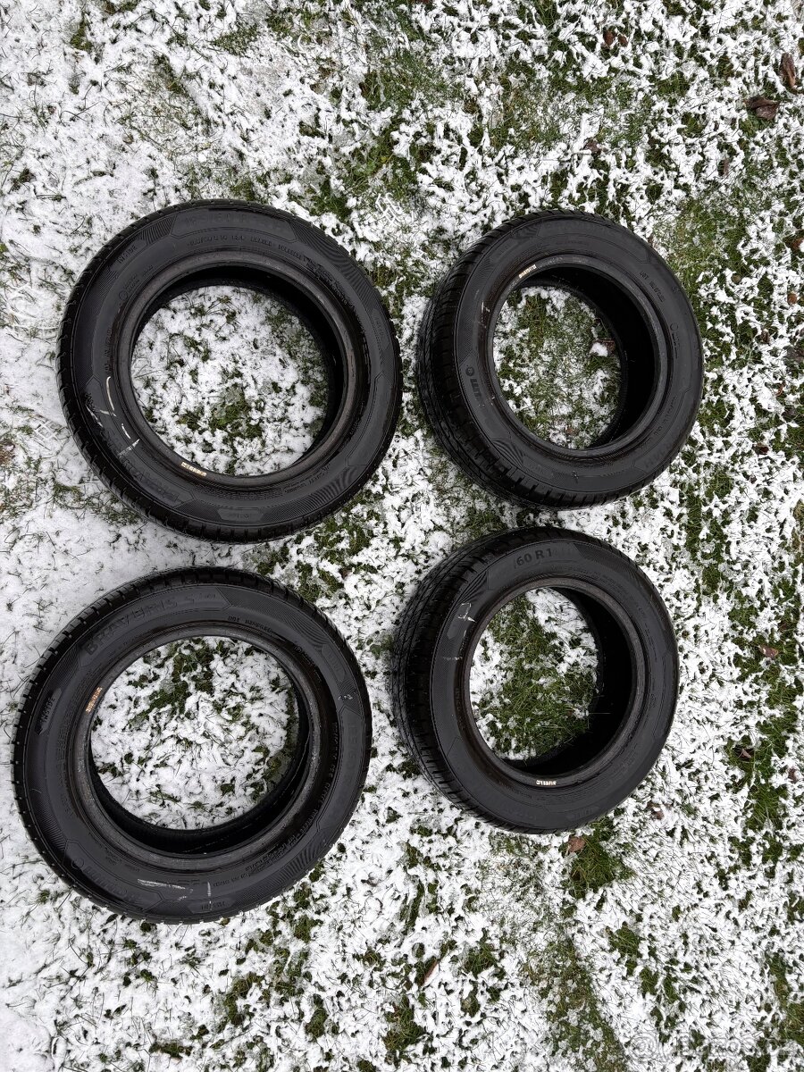 Barum Bravuris 5HM 185/60 R14 82H