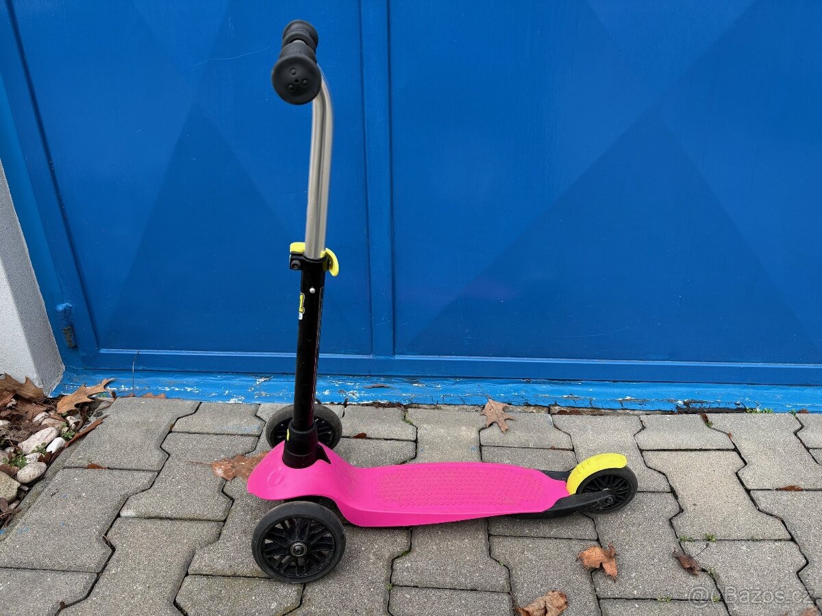 Dětská tříkolová koloběžka