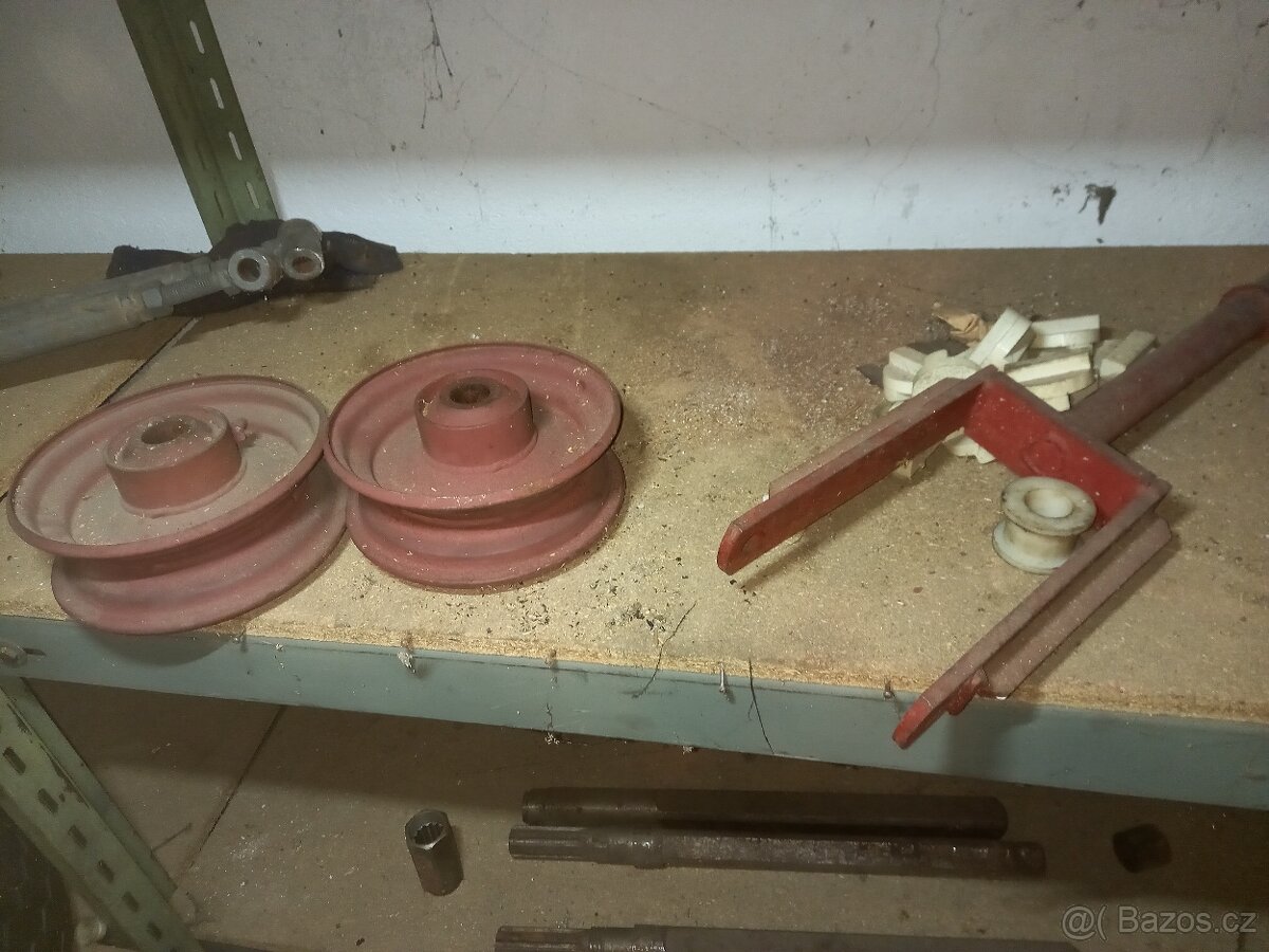 Náhradní díly na obraceč OZ