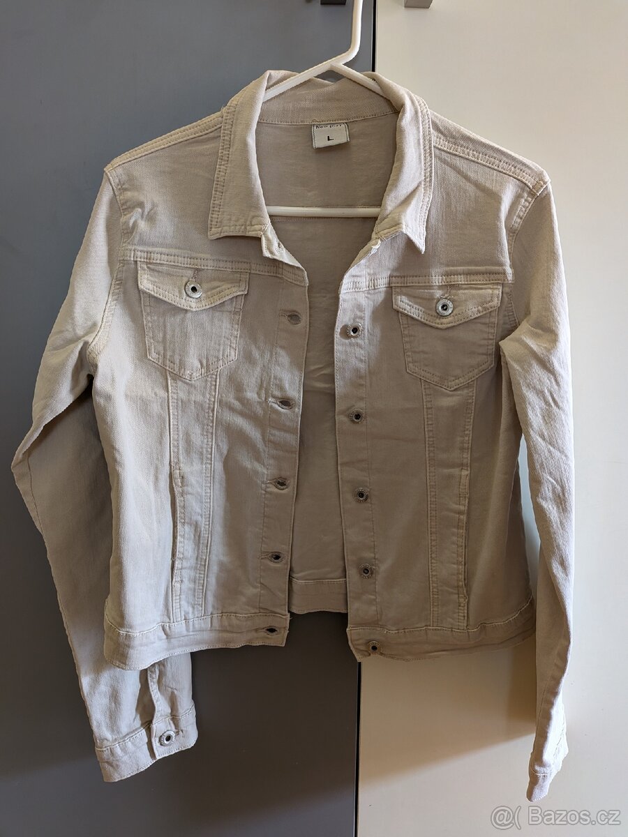 Nová džínová bunda