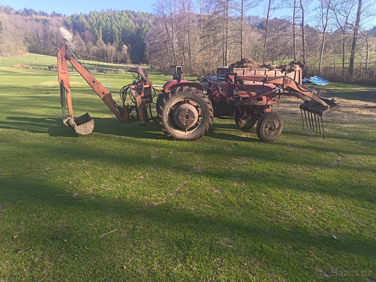 Traktor původ Anglie
