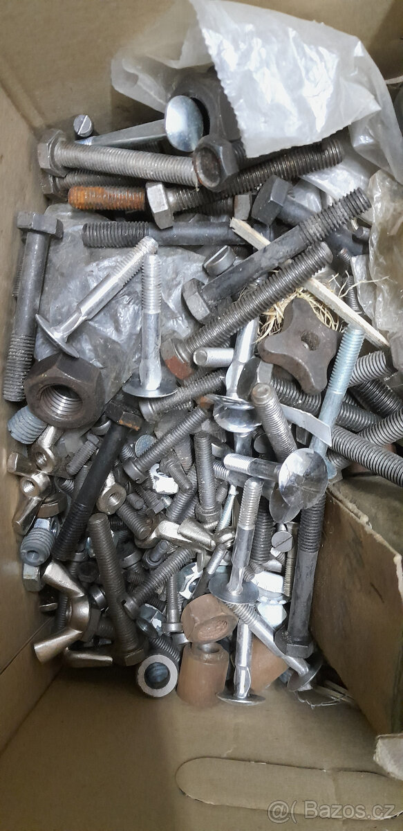 spojovací materiál