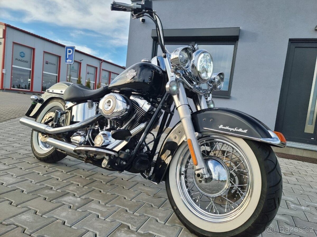 Harley- Davidson FLSTC Softail Heritage Classic, 2010