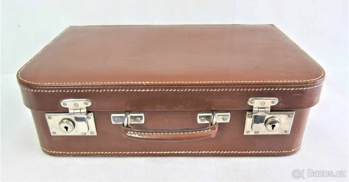 Kožený kufřík 42x27x13cm I.republika