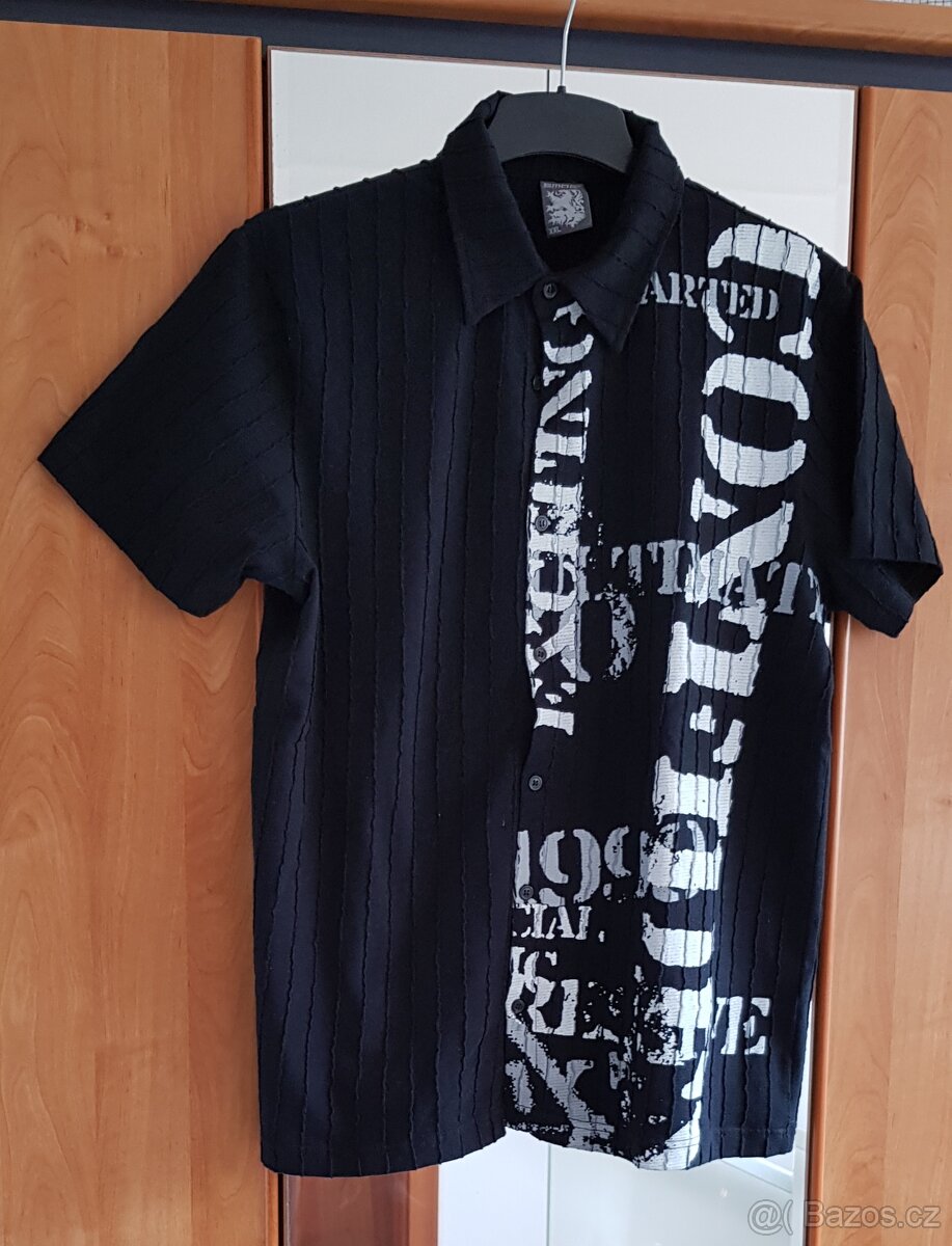 Pánské tričko–polokošile–černé s bílým vzorem – značka S