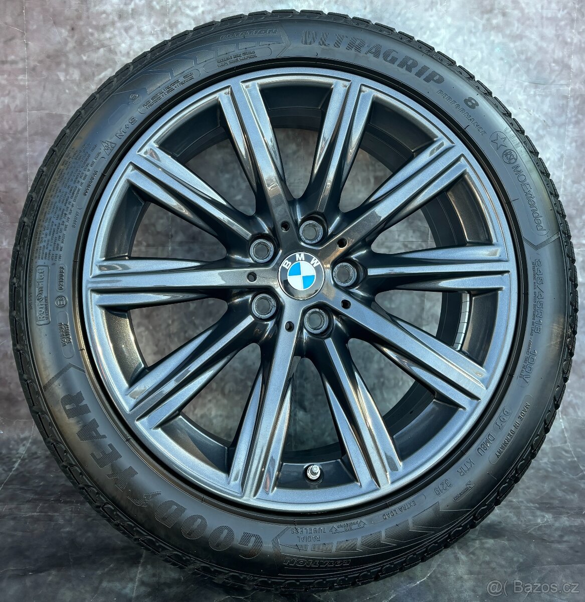 riginální Alu kola 5x112 BMW 5 G30,G31 245/45/18