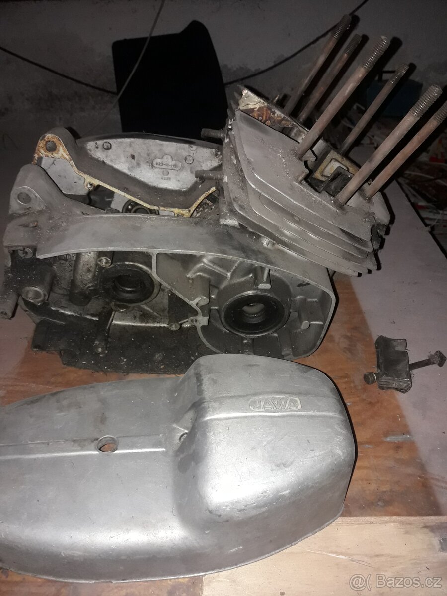 Motor jawa 623
