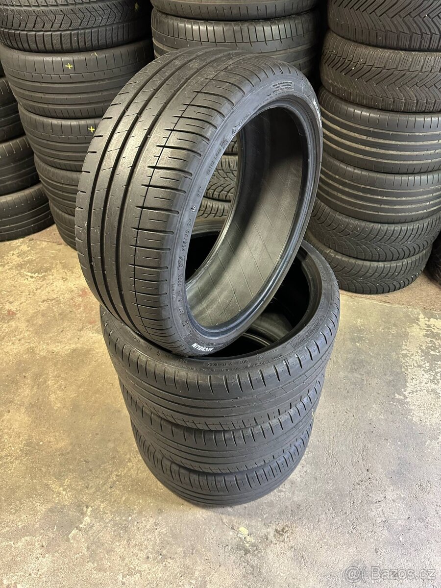 Letní sada Michelin Pilot Sport 3 235/35 R19 91Y XL