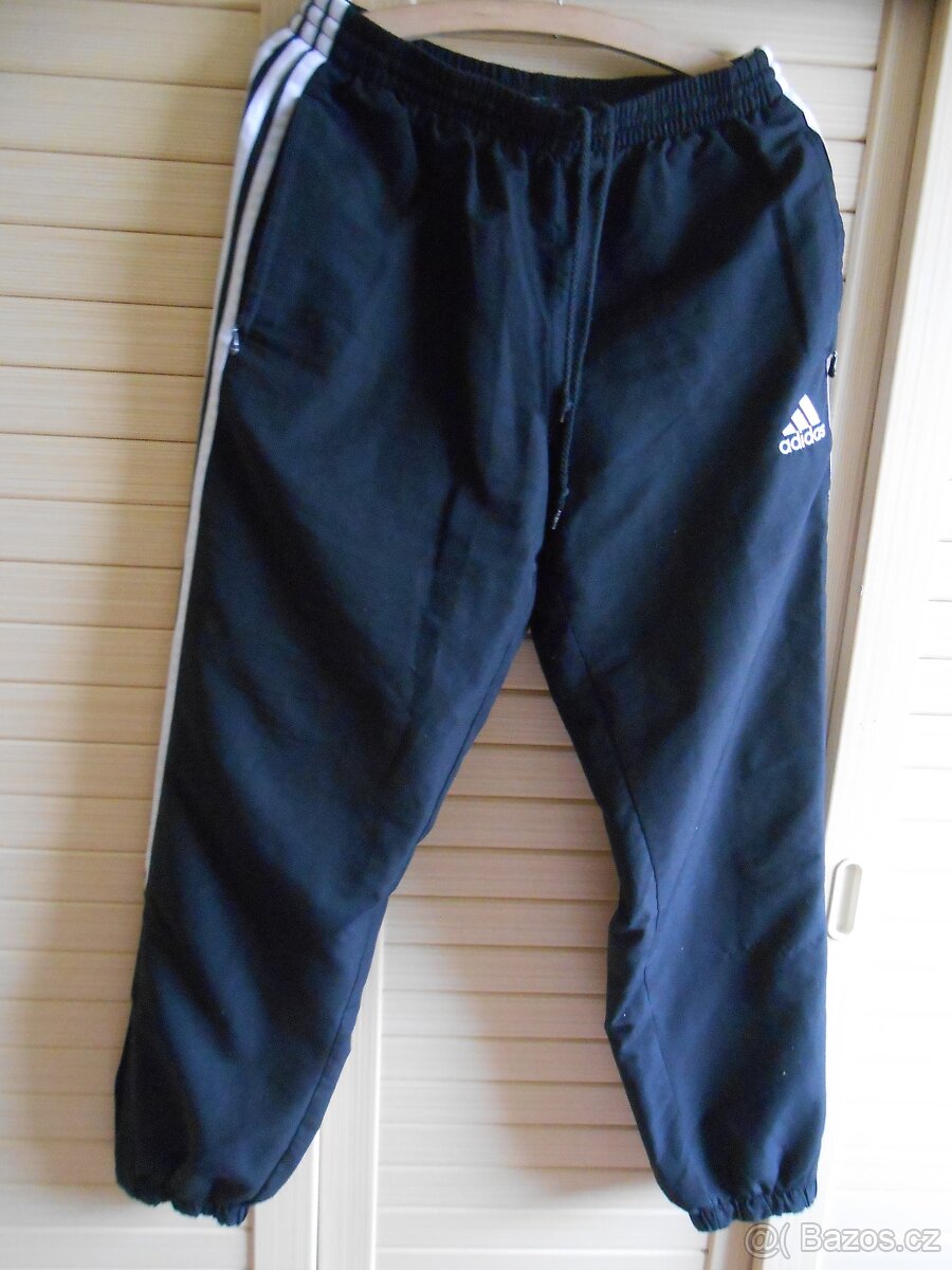Prodám sportovní kalhoty Adidas