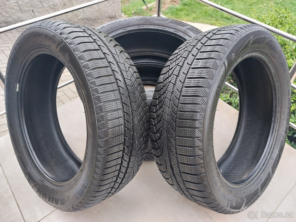 Zimní pneumatiky SAILUN 215/55 R18