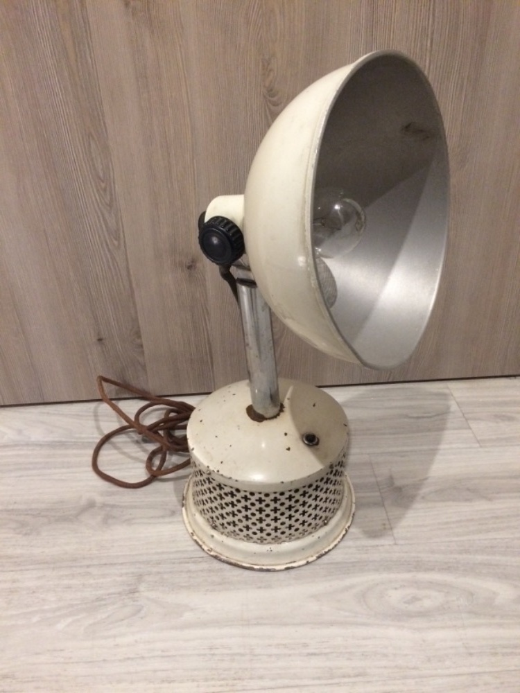 Industriální lampa -