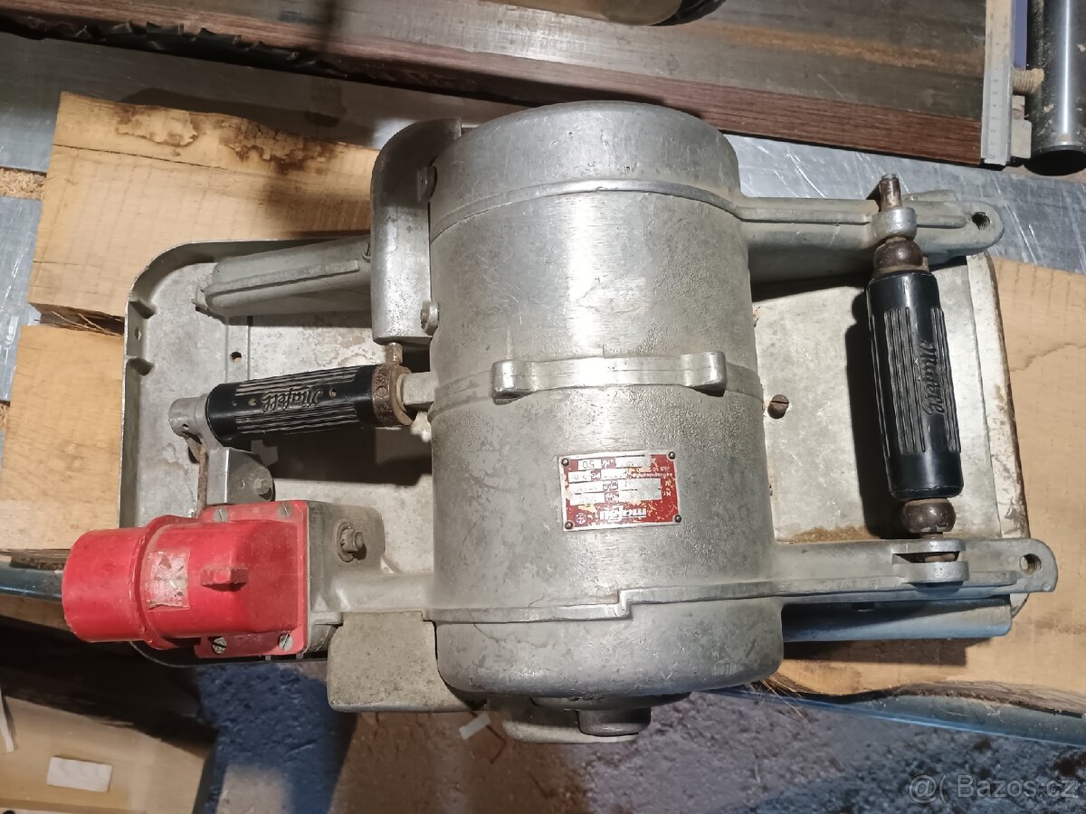 Tesařský hoblík Mafell MU 260 mm