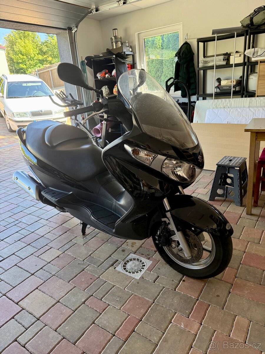 Suzuki BURGMAN 125
