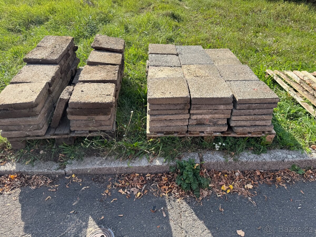 Betonova dlazba za odvoz