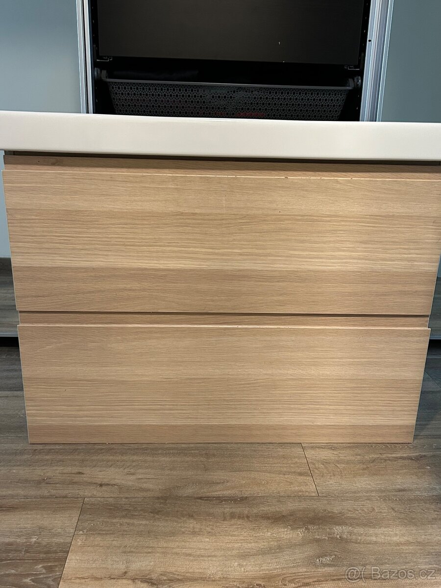 Umyvadlo se skříňkou IKEA