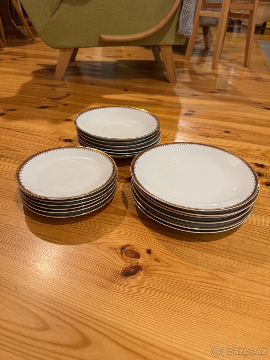 Porcelánová sada EPIAG D.F. Carlsbad – zlatý a červený dekor