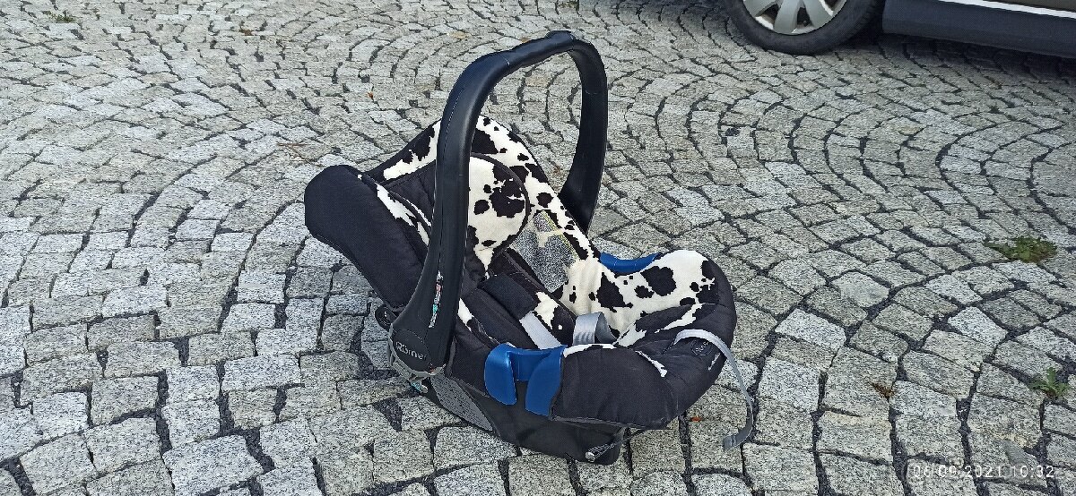 Britax Römer Baby Safe plus Cowmooflage