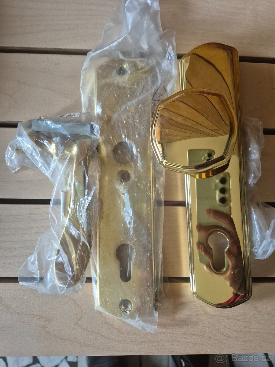 Dveřní kování mosaz