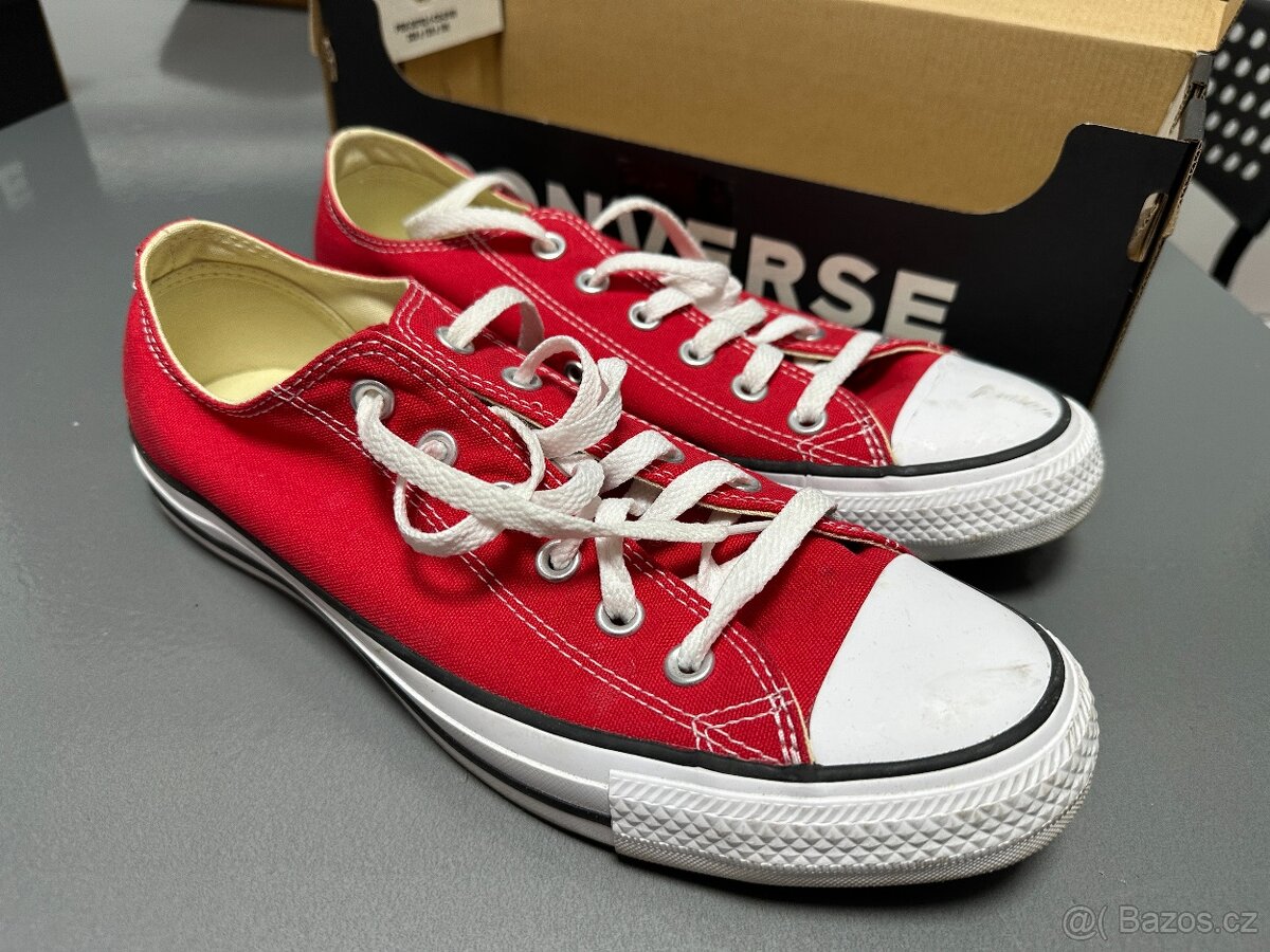 CONVERSE Tenisky - červené - nové