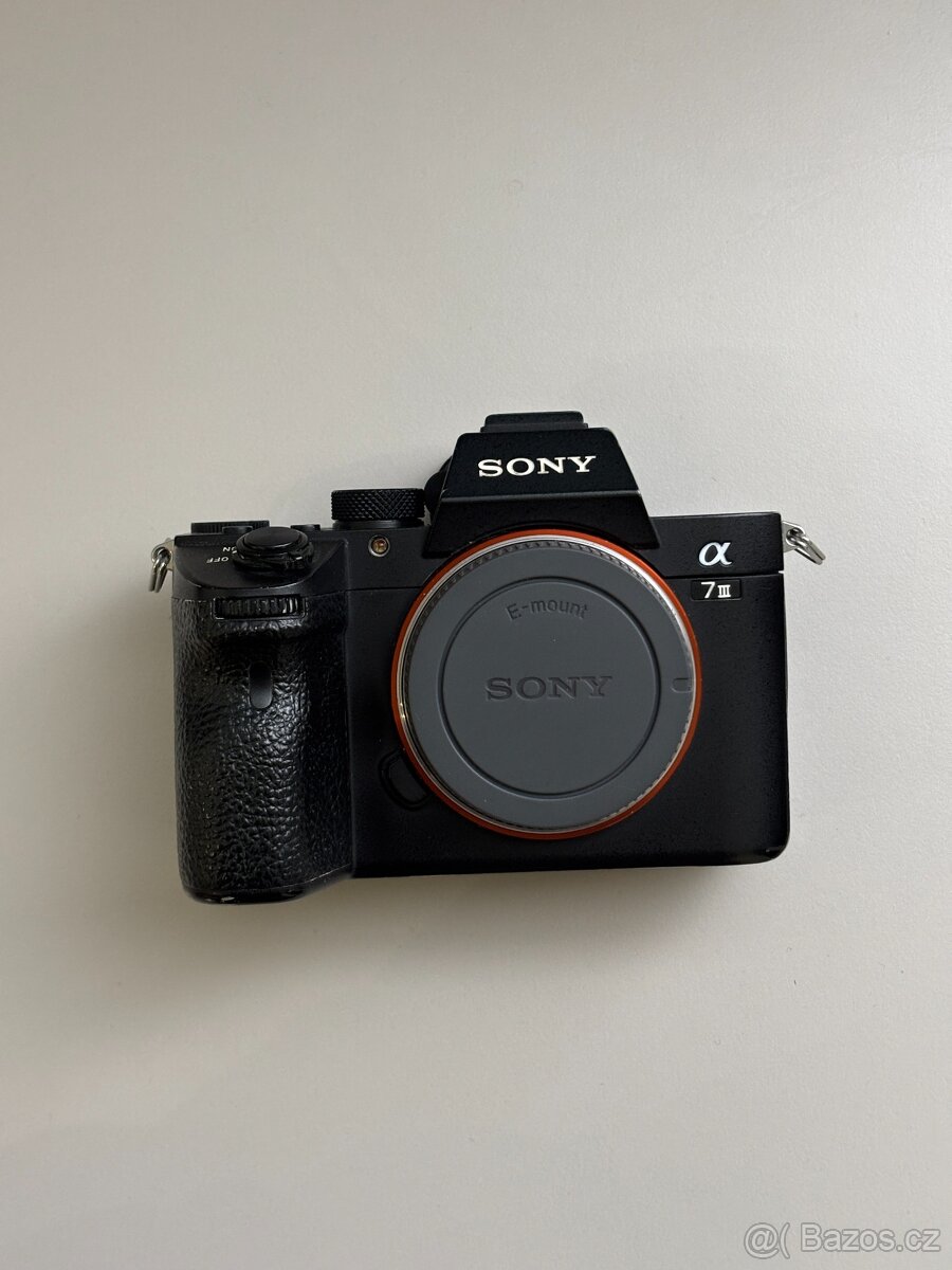 Sony A7 III