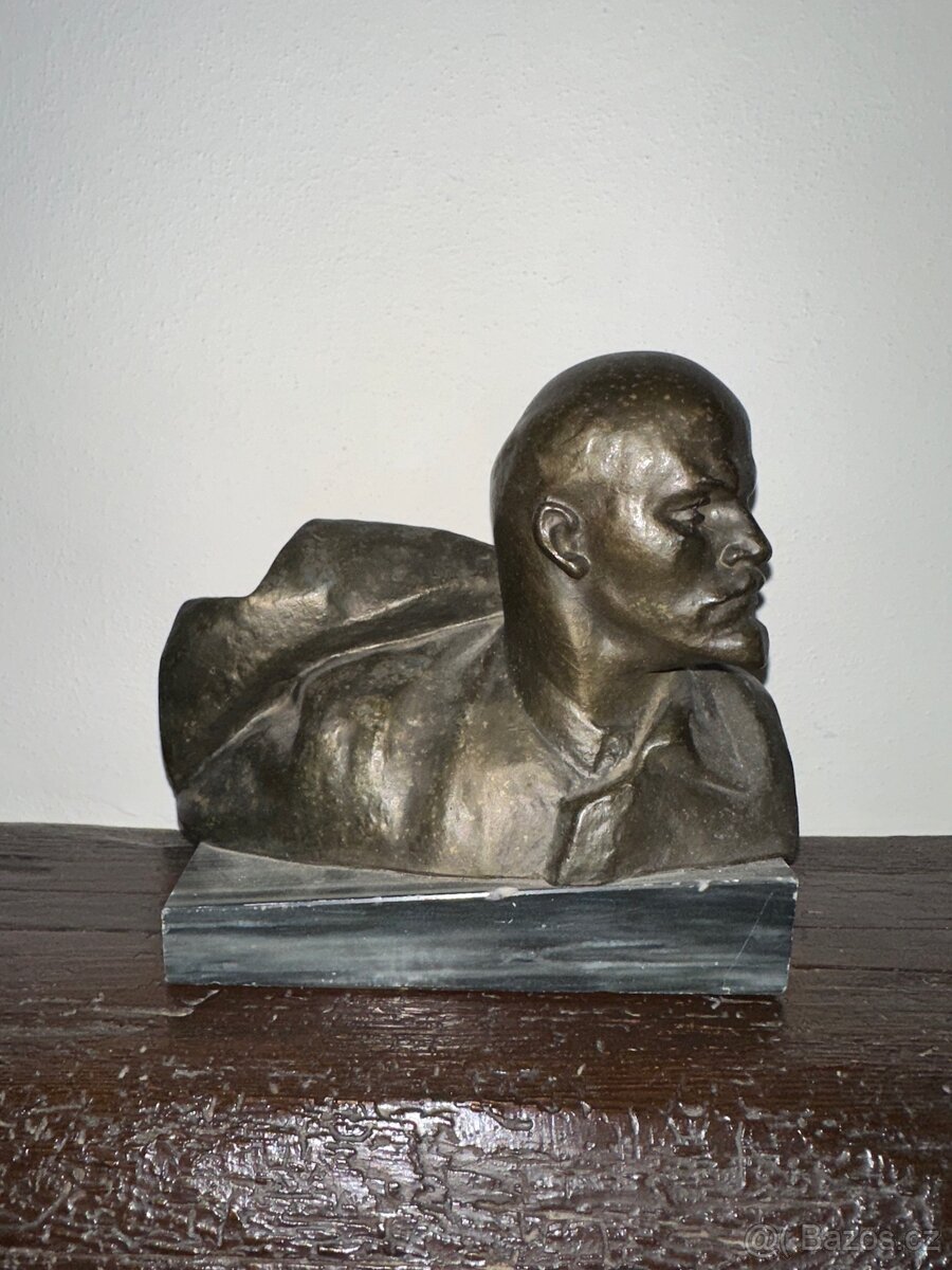 Vzácná socha - Lenin, SSSR