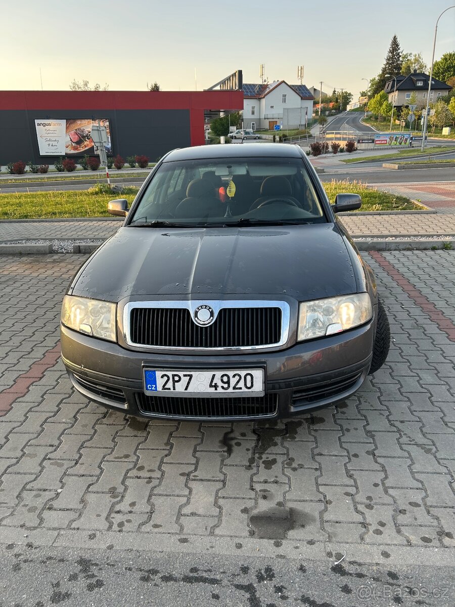 Superb 1