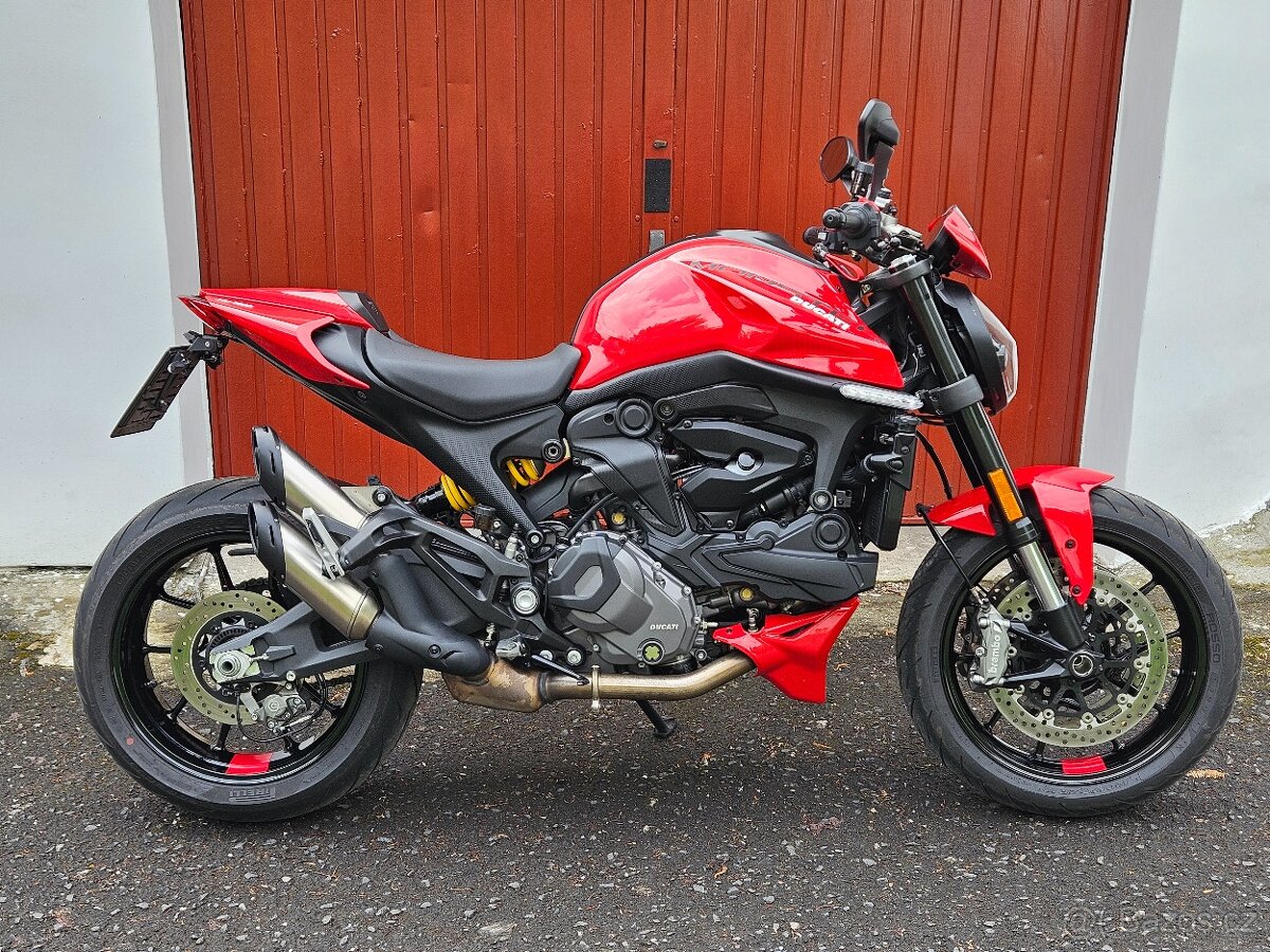Ducati Monster 937 plus_rok 2024