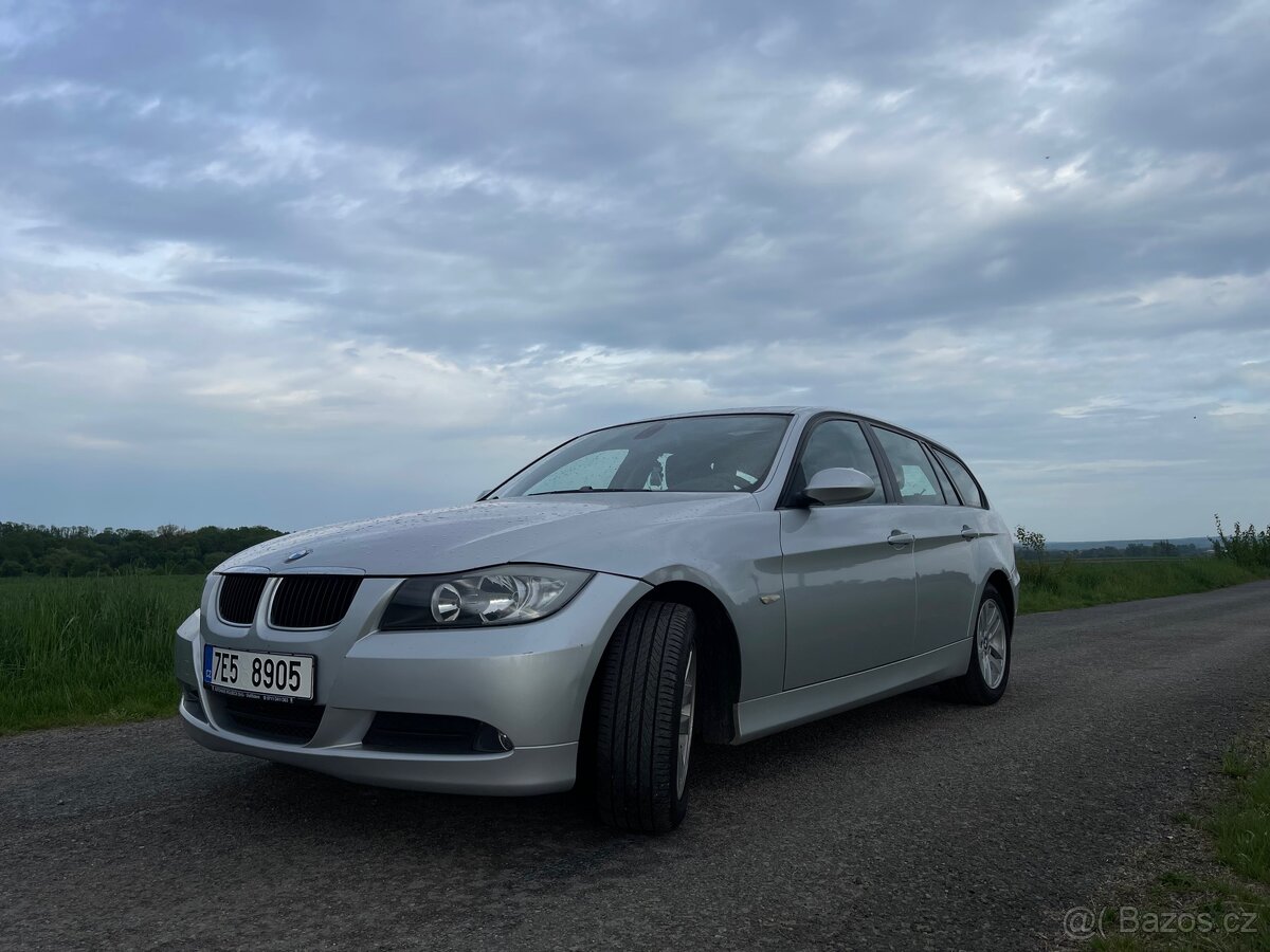 BMW 320d Touring 130 kW – panorama, nová STK, po servisu