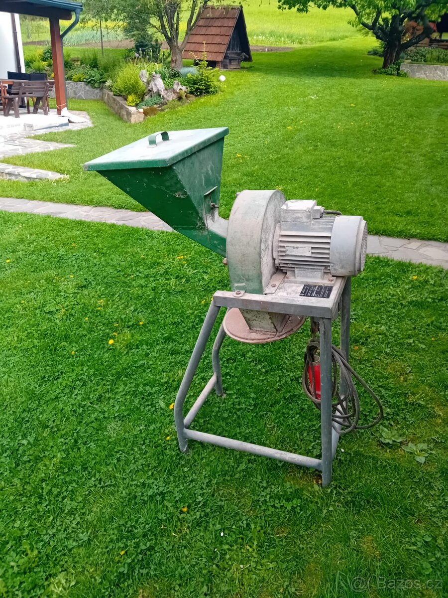 Kladívko šrotovník