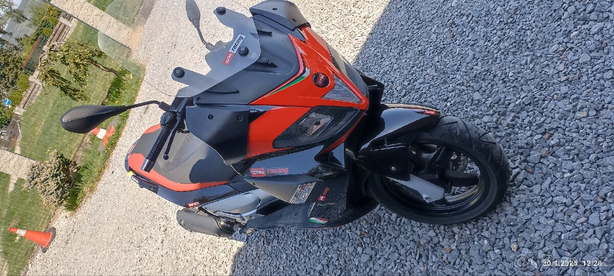 Aprilia SR Max 300i