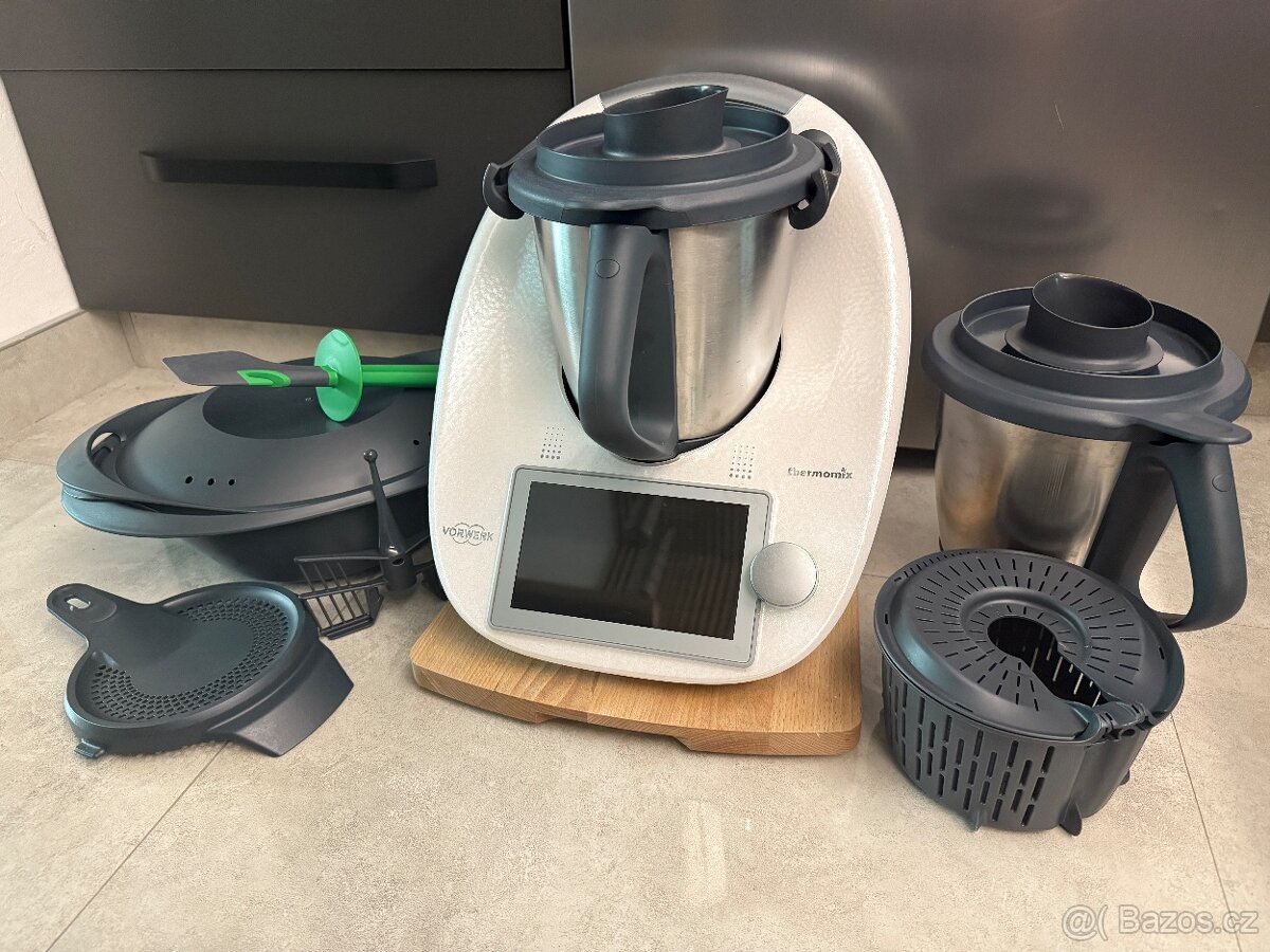 Thermomix 6, limitovaná edice Snow White, záruka do 1/2027