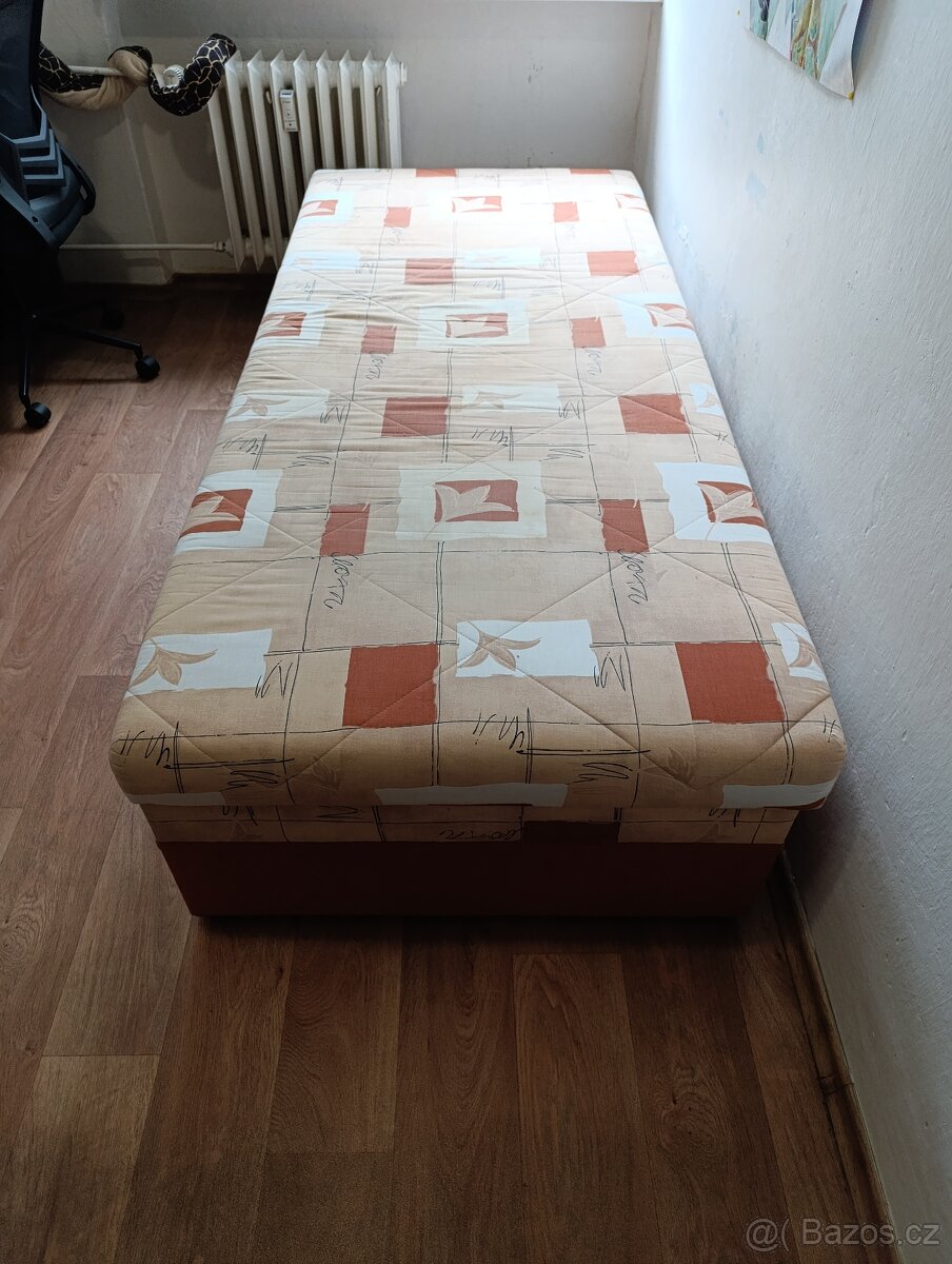 Válenda, jednolůžková postel s úložným prostorem