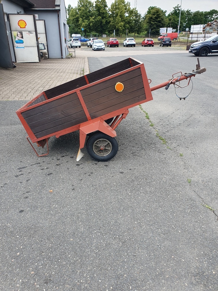 přívěsný vozík