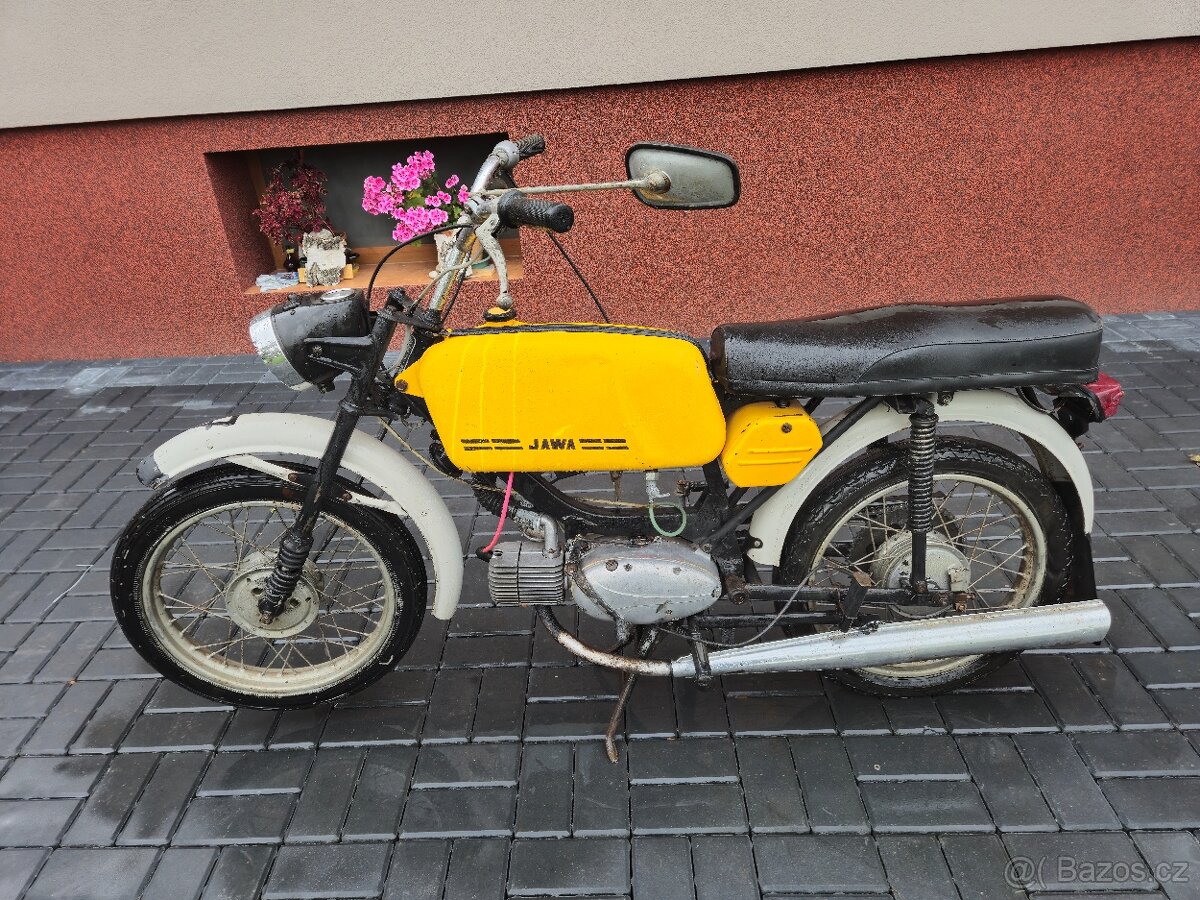 Jawa 23 Mustang bez TP, žlutá původní barva 2.