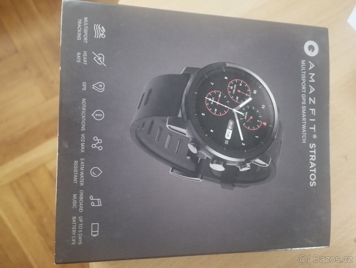 Sportovní hodinky AMAZFIT STRATOS