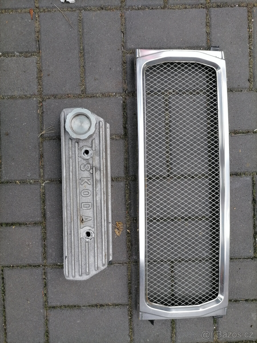 škoda 120 gls maska víko motoru