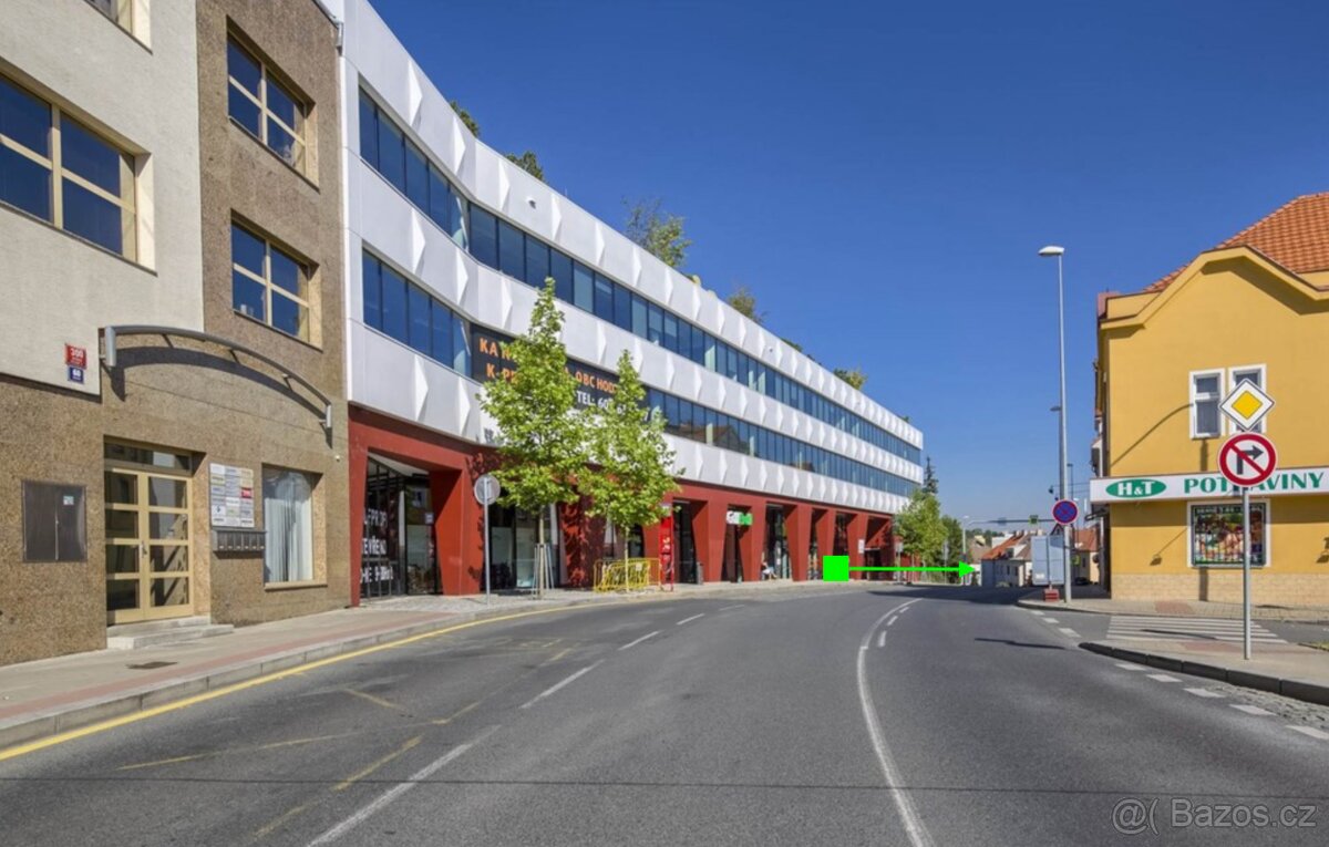 Pronájem parkovacího stání Michelská, P4