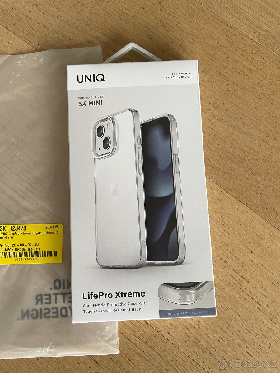 Kryt UNIQ na iPhone 13 mini