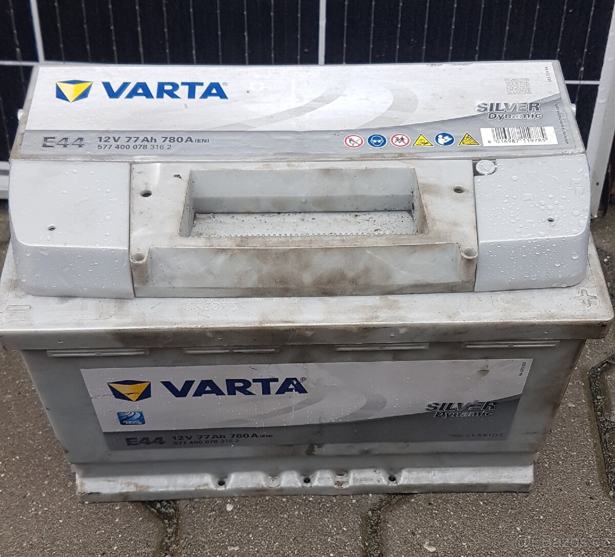 Autobaterie E44 Varta silver 12V 77Ah 780A použitá
