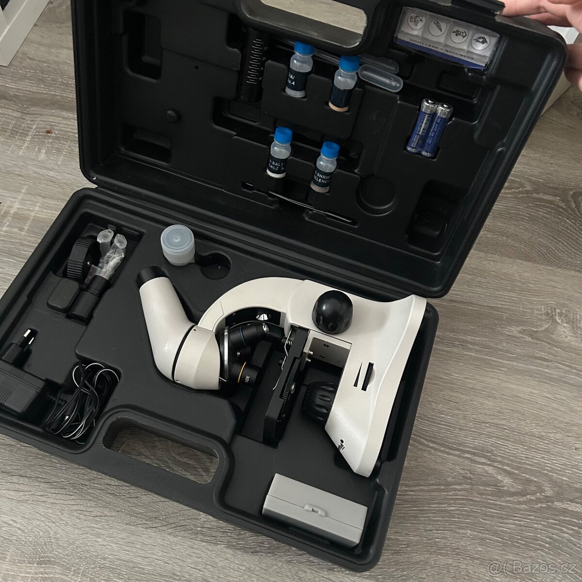 Mikroskop Levenhuk Rainbow 50L bílý