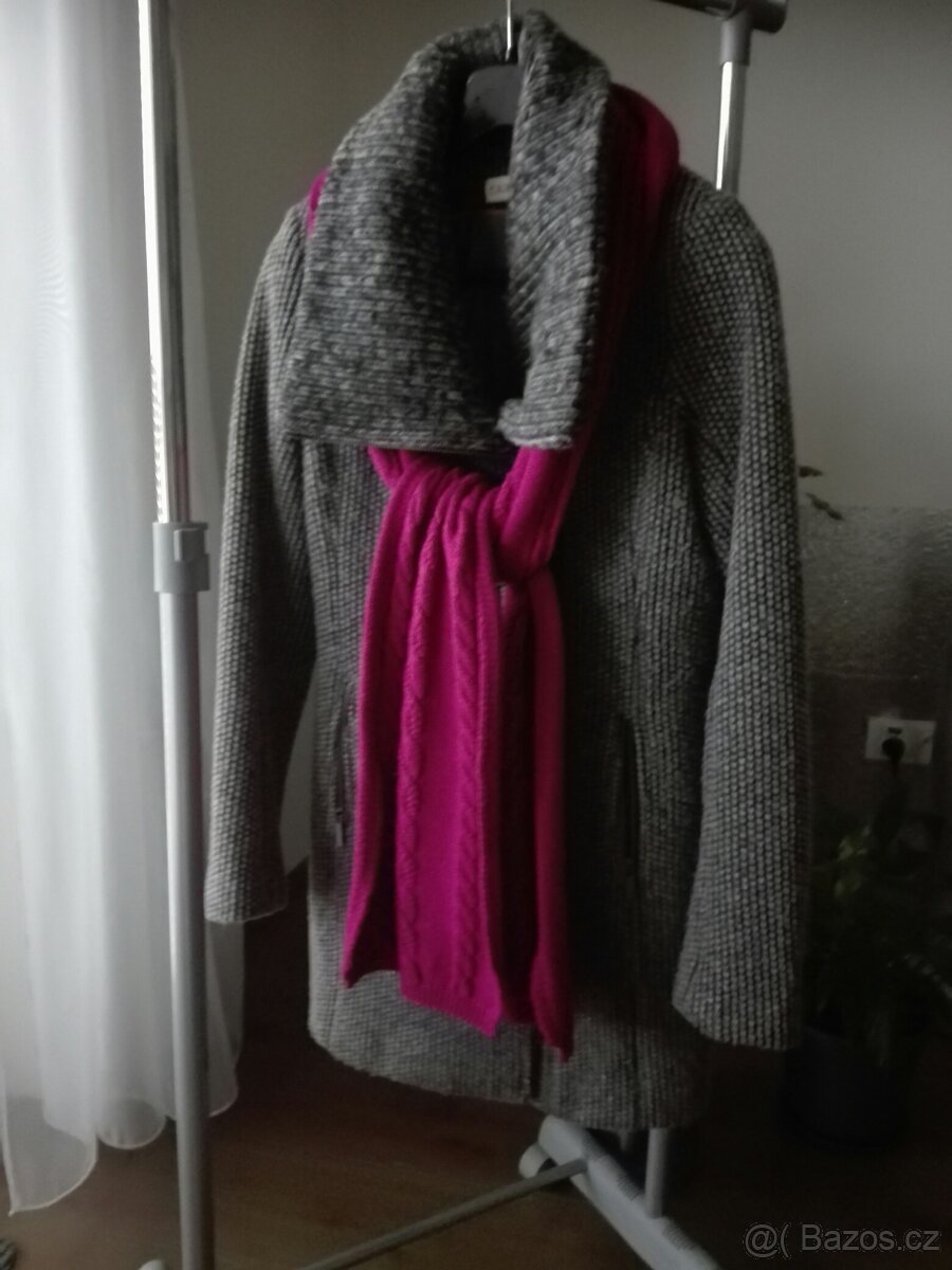 Dámské značkové oblečení S/36