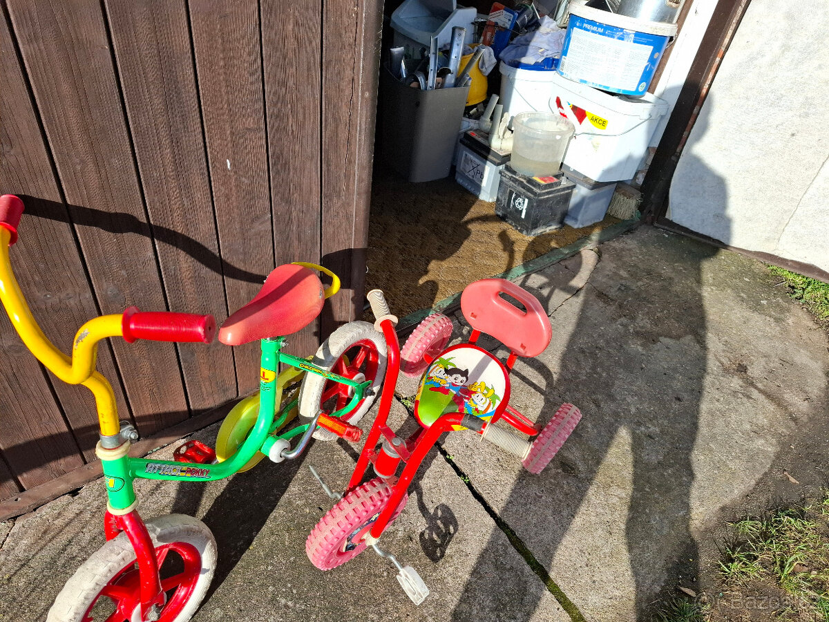 Prodám starší dětské kolo,tříkolku