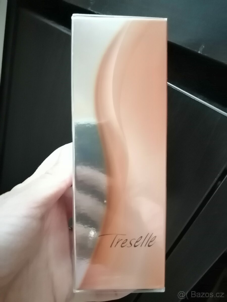 Treselle Avon parfem