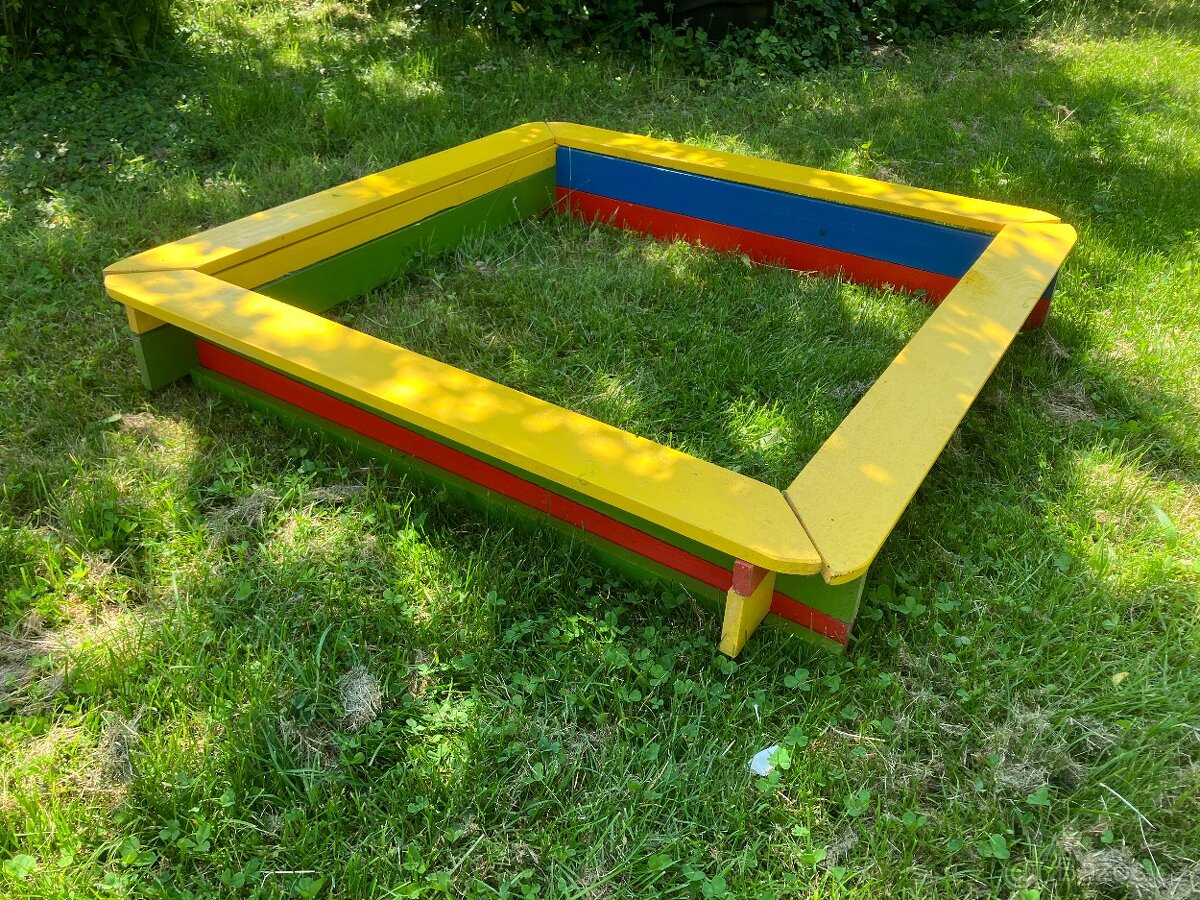 Dětské pískoviště - nové