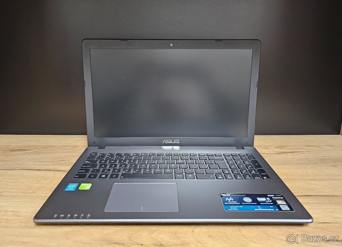 Notebook ASUS X550C