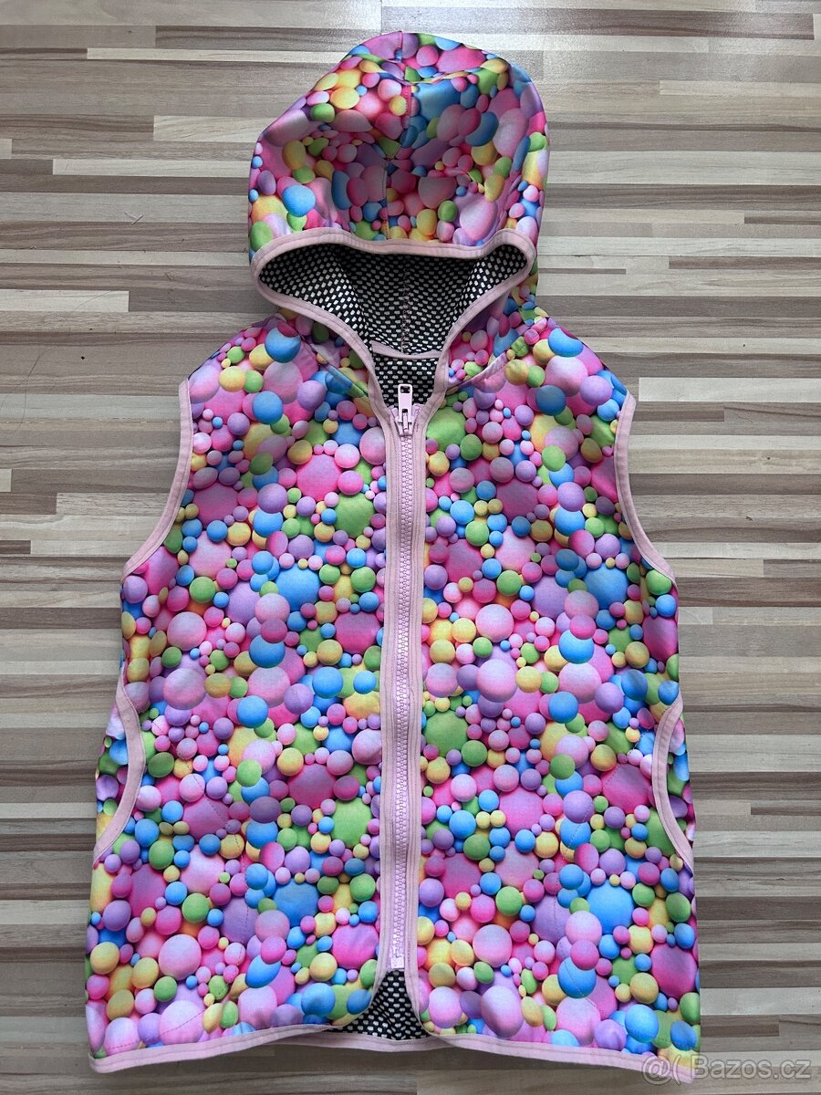 Nová Softshellova bubble vesta