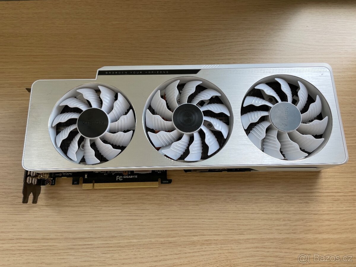 Gigabite GeForce RTX 3090 VISION OC 24G