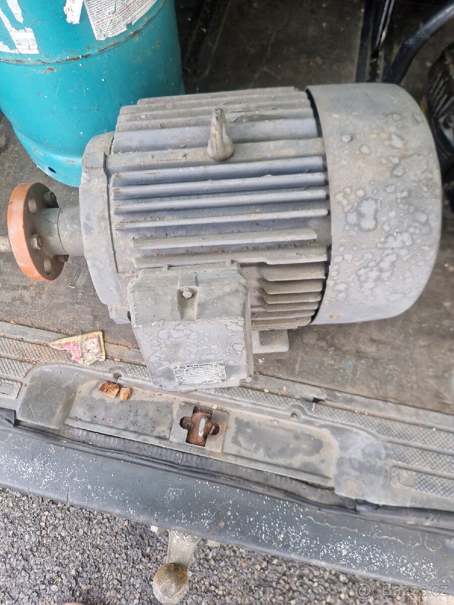 Elektromotor 5,5kw MEZ MOHELNICE
