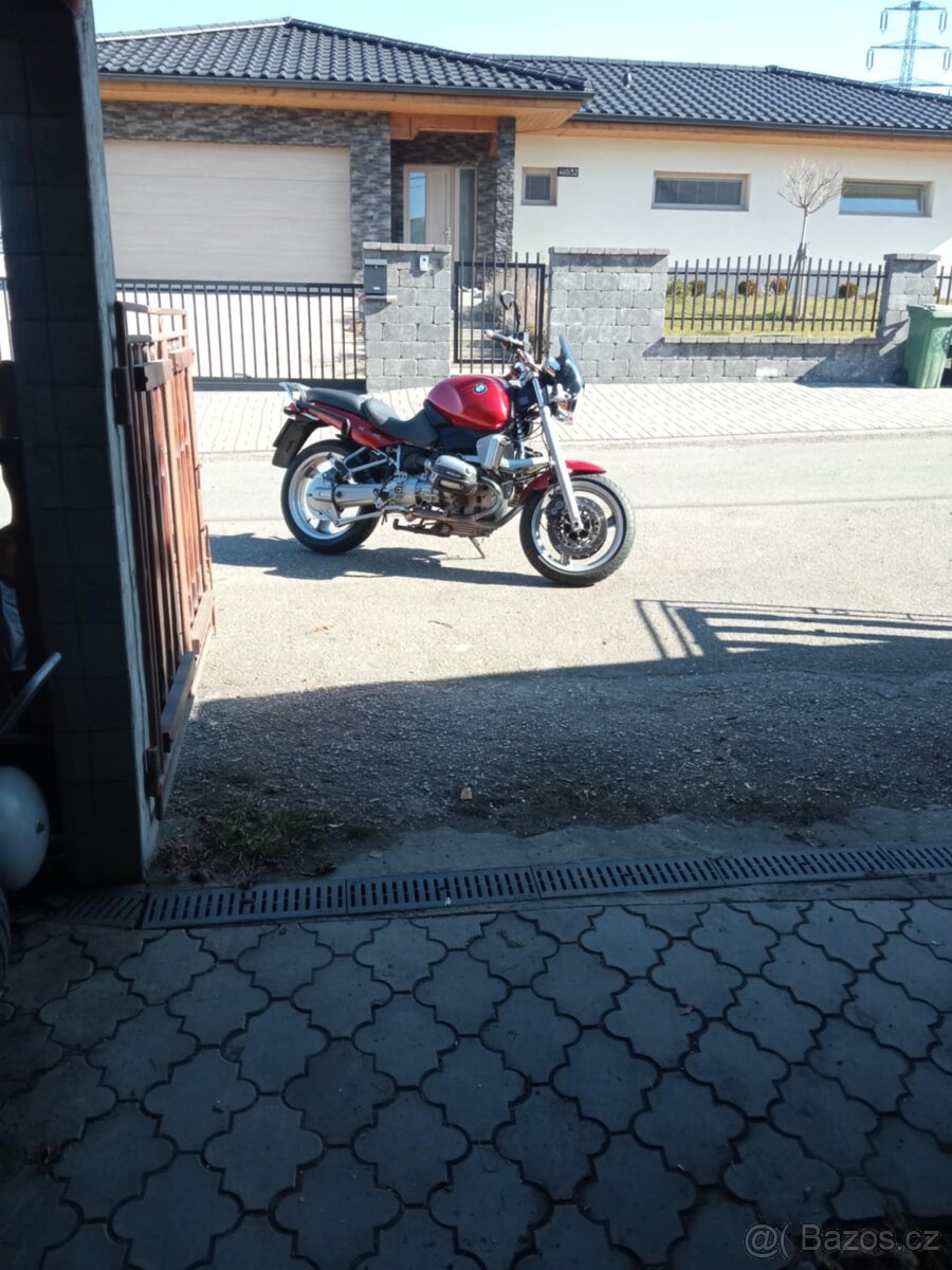 BMW R850R