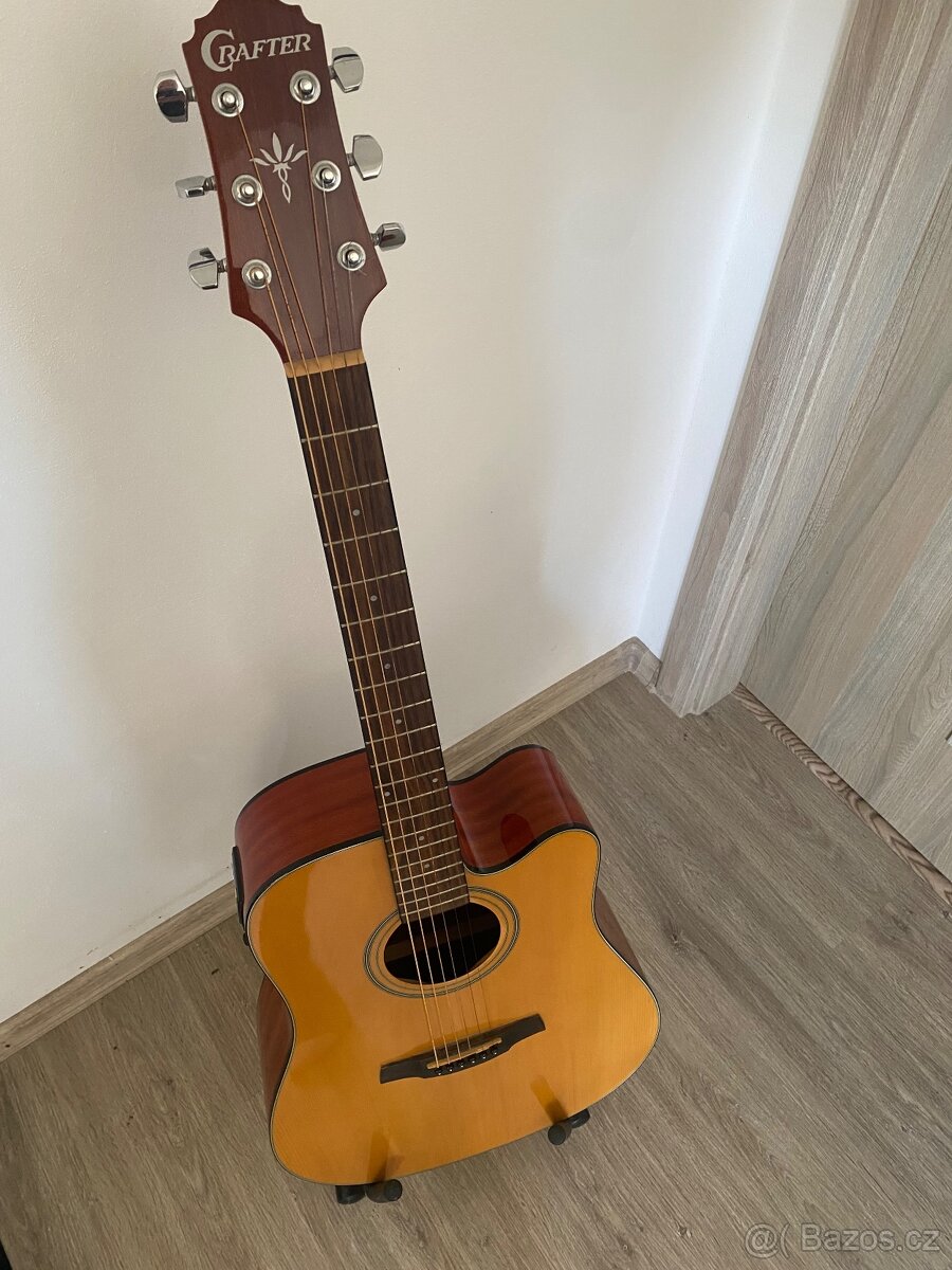 Elektroakustická kytara Crafter HDC-24EQ/NT + stojan + náhra